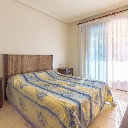Large Terrace Apt With Pool *