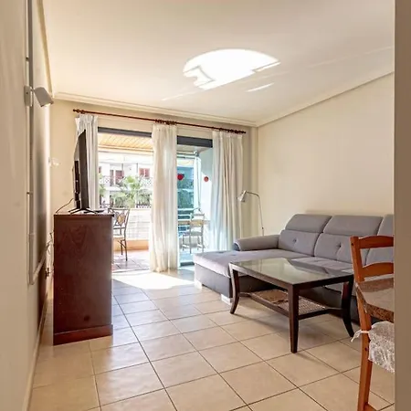 Large Terrace Apt With Pool アパート プエルト・デ・サンティアゴ