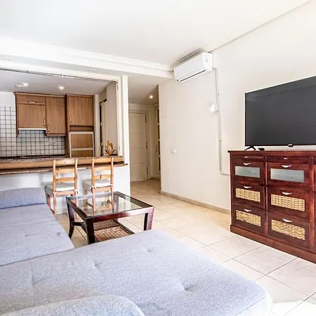 Large Terrace Apt With Pool * プエルト・デ・サンティアゴ