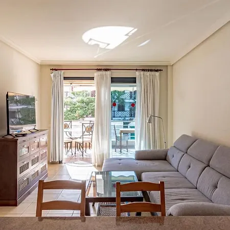 Large Terrace Apt With Pool プエルト・デ・サンティアゴ
